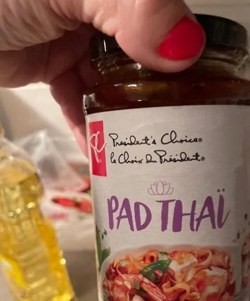 Pad thai
