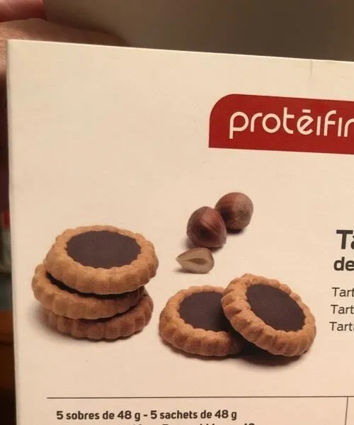 Tartaleta de    Chocolate y avellanas