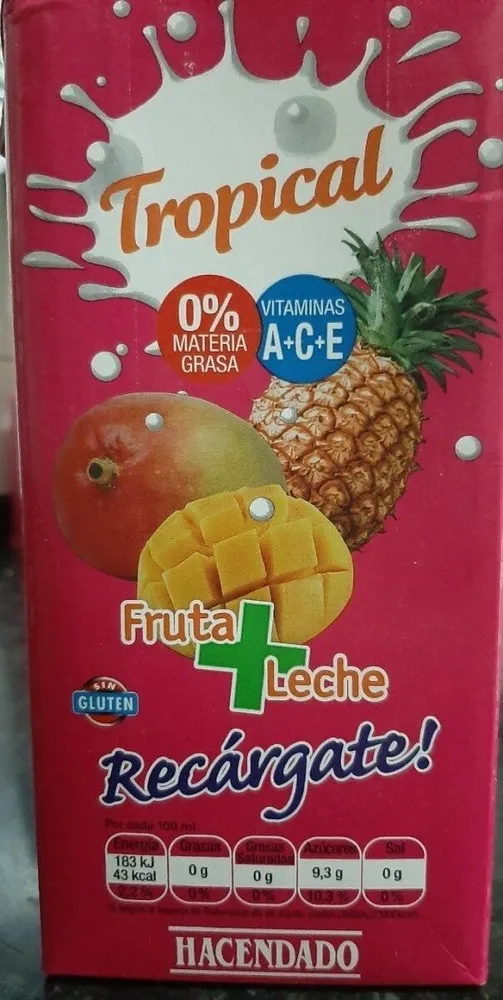 Fruta + leche tropical