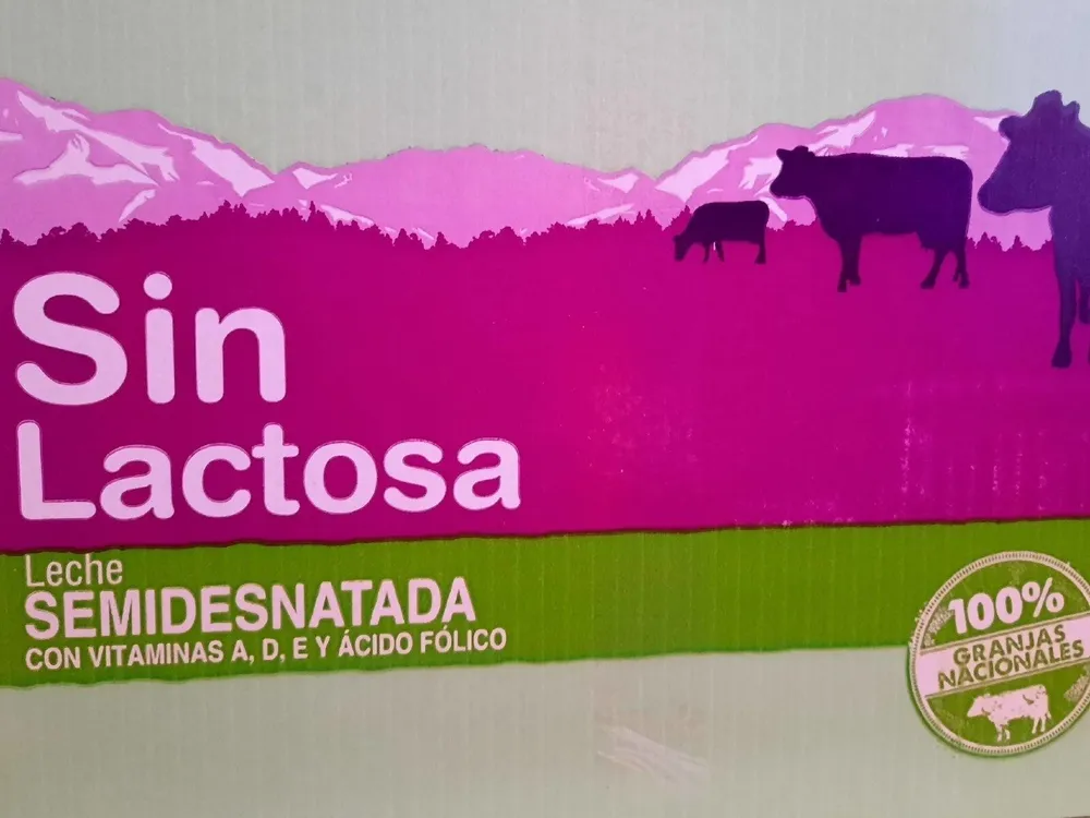 Leche semidesnatada sin lactosa vitaminas A D E y ácido folico
