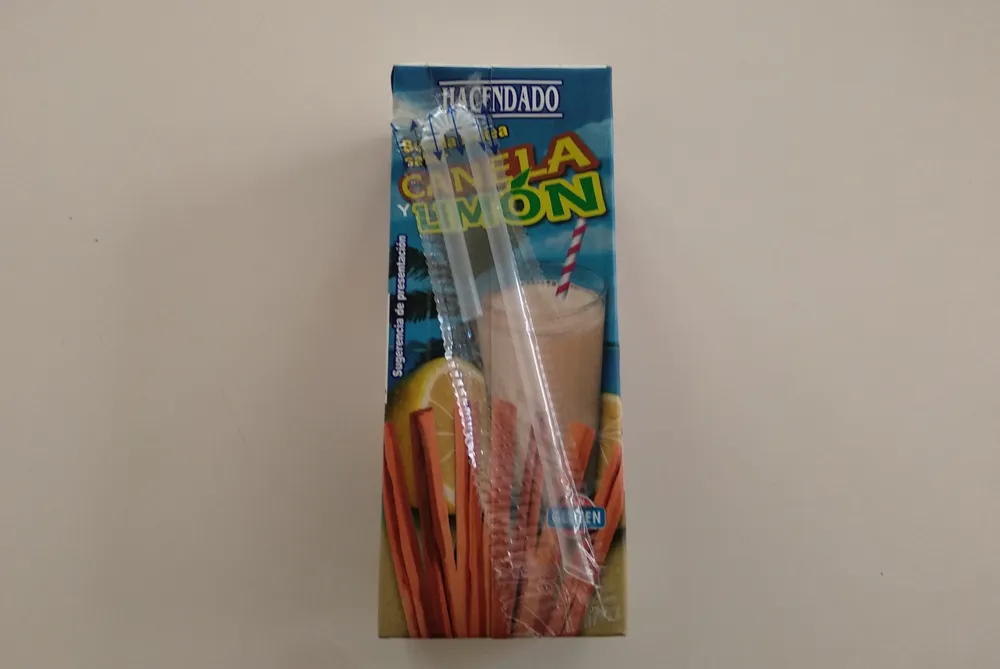 Bebida canela limón