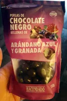 Perlas de chocolate negro rellenas