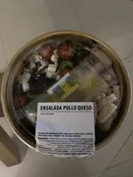 Ensalada pollo queso