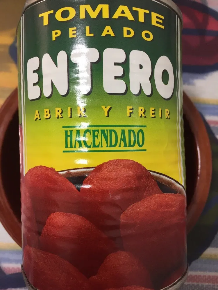 Tomate pelado entero