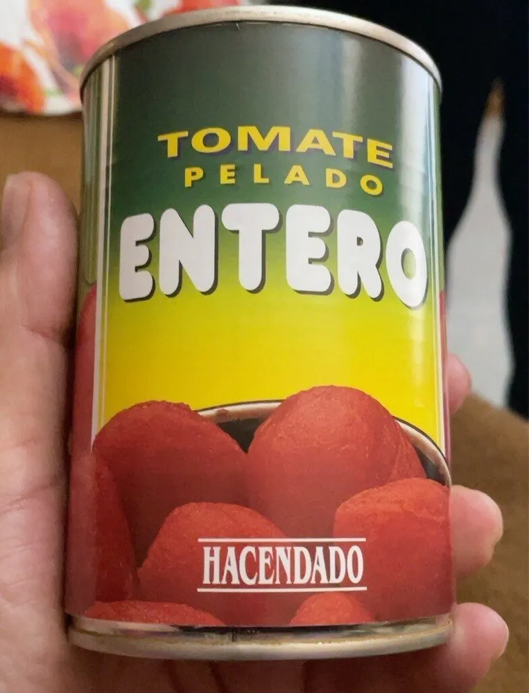 Tomate pelado entero
