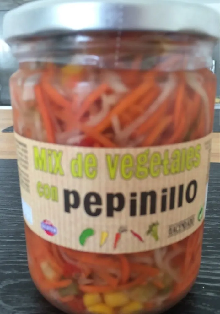 Mix de vegetales con pepinillo
