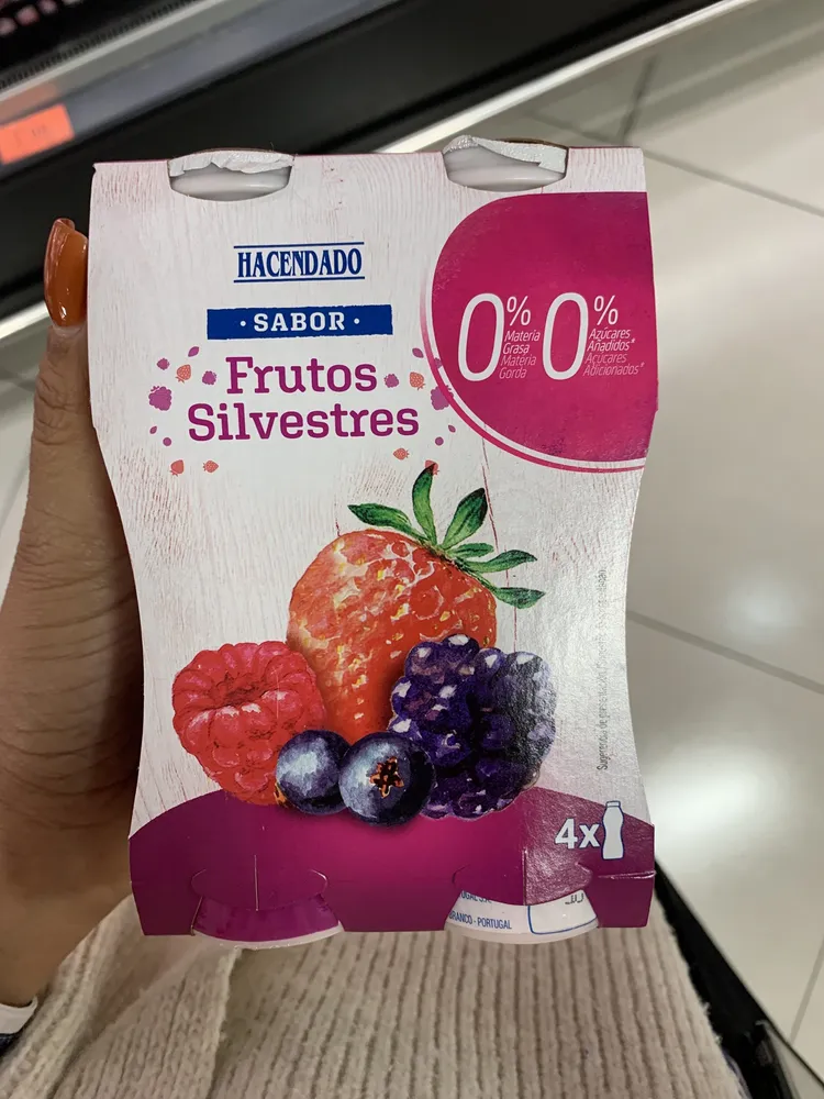 Yogur sabor frutos silvestres 0%
