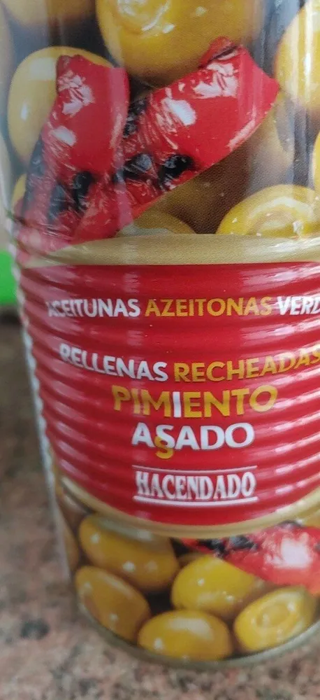Aceitunas verdes rellenas de pimiento asado