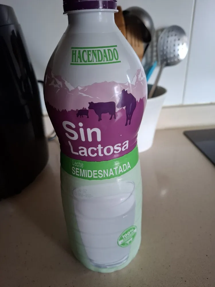 Leche semidesnatada sin lactosa