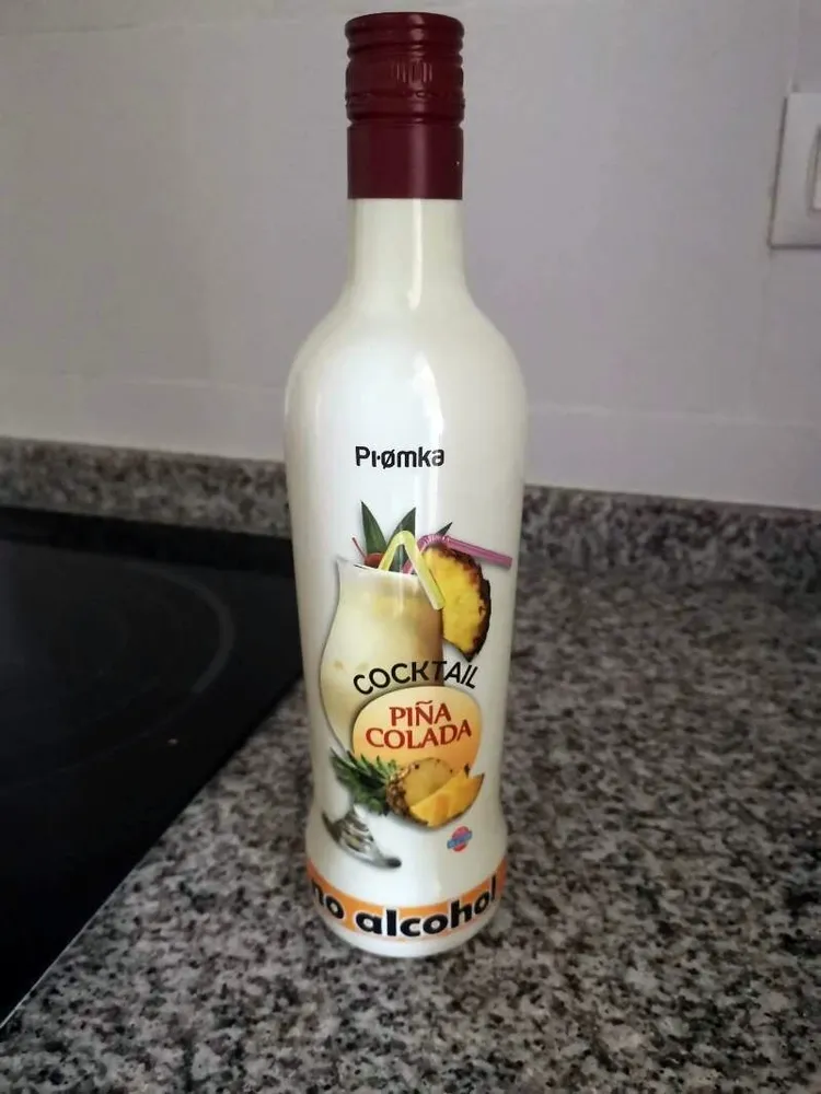 Cocktail de piña colada sin alcohol