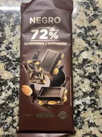 Black chocolate 72% with almonds