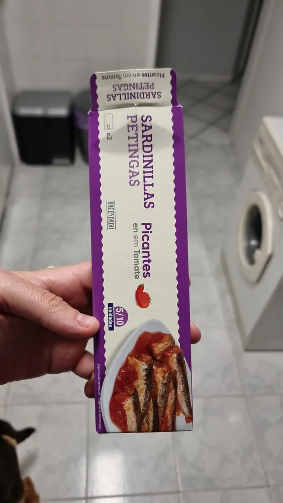 SARDINILLAS Picantes en em Tomate