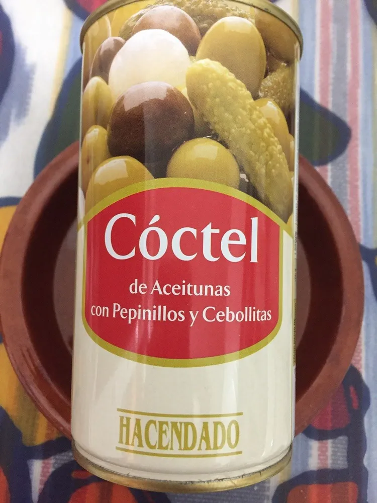Cóctel aceitunas con pepinillos y cebollitas