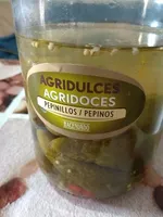 Pepinillos encurtidos agridulces
