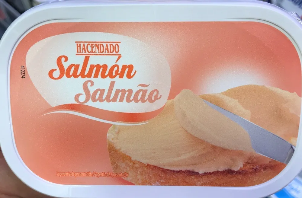 Queso blanco pasteurizado con Salmón