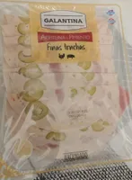 Finas lonchas aceitunas y pimiento