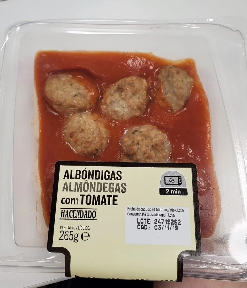 Albóndigas con tomate