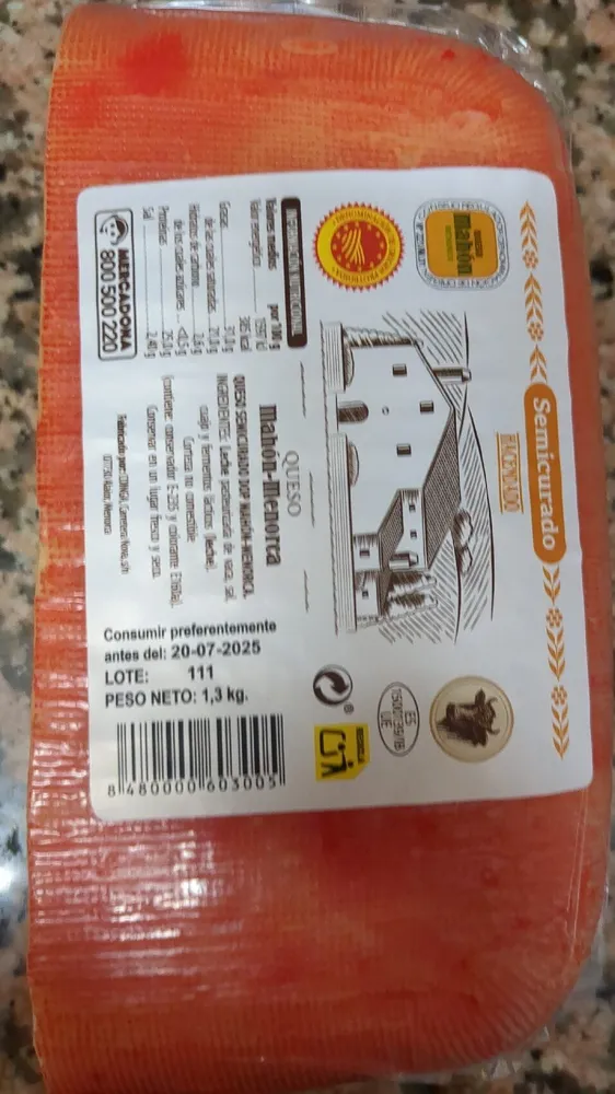 Queso Mahones Semicurado
