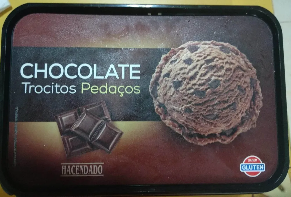 Helado de chocolate trocitos