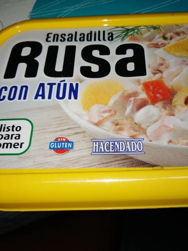 Ensaladilla rusa con atún