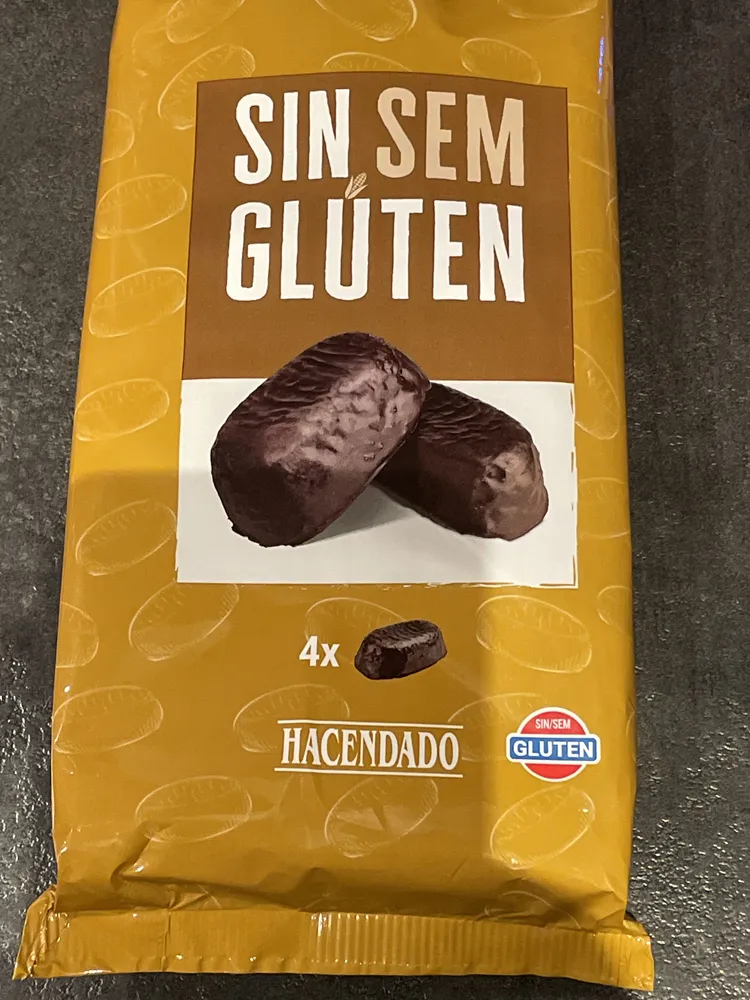 Bizcocho recubierto de chocolate sin gluten
