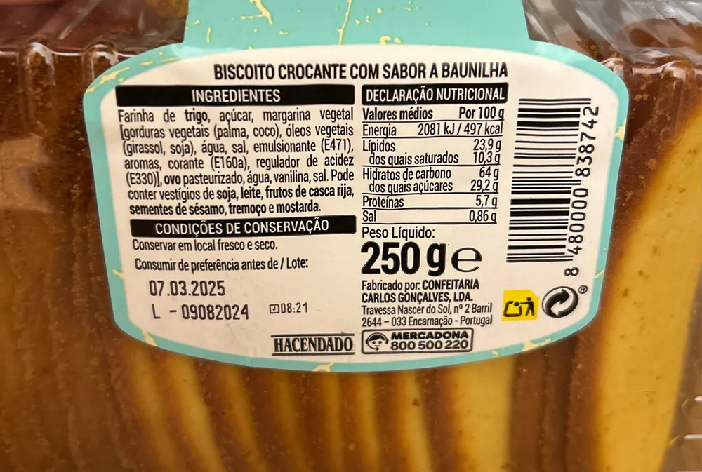 Biscoito crocante com sabor a baunilha