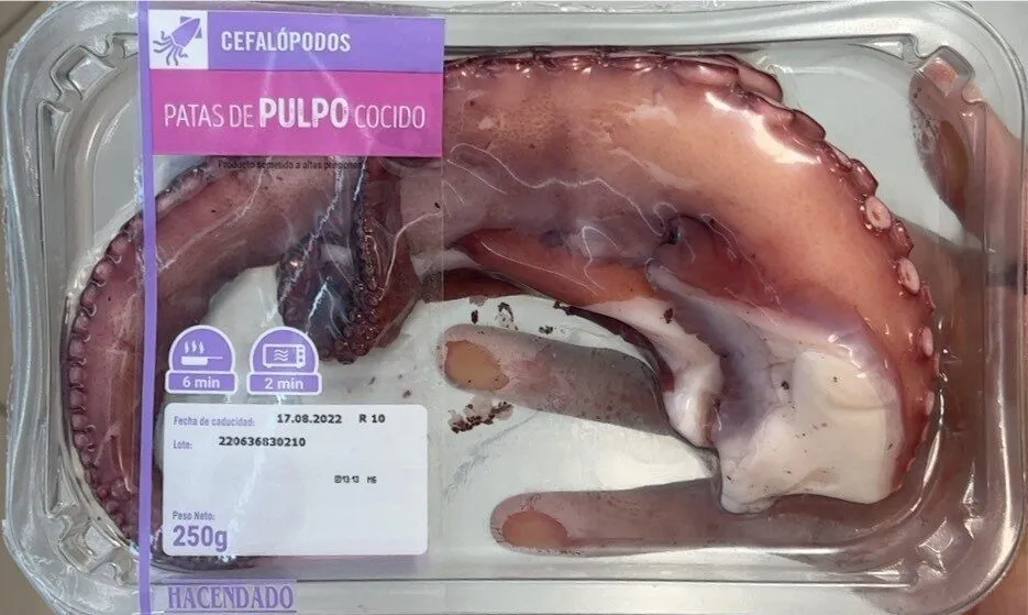 Patas de pulpo cocido