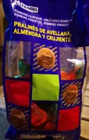Pralinés de avellana, almendra y crujiente