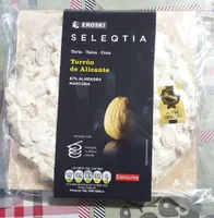 Torta de turrón de Alicante