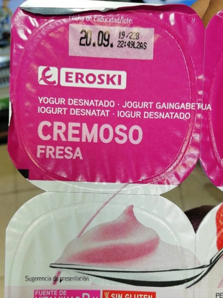 Yogur desnatado cremoso fresa