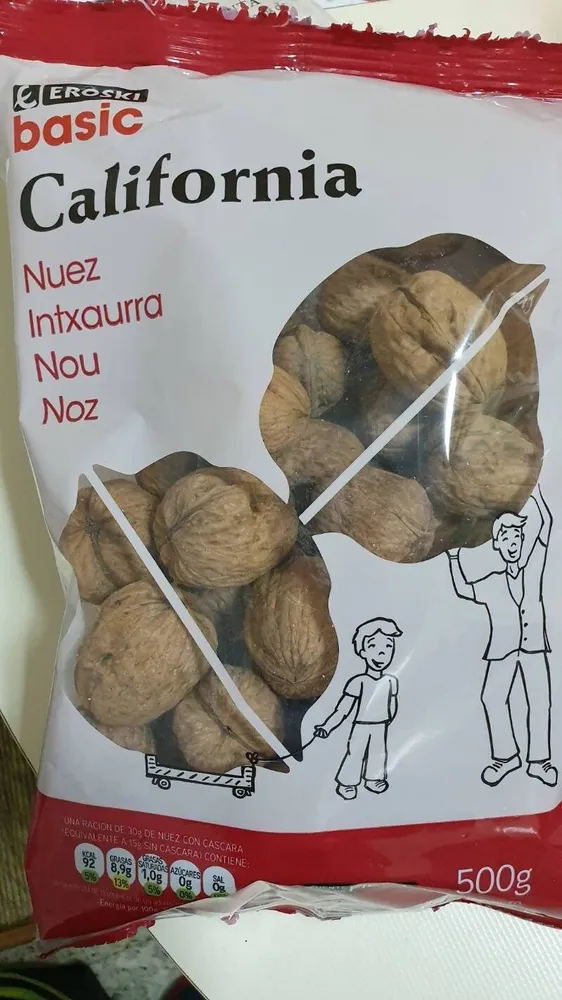 Nuez California