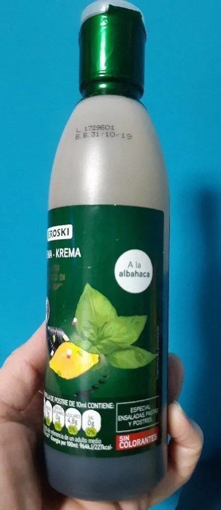 Crema vinahre balsámico modena con albahaca