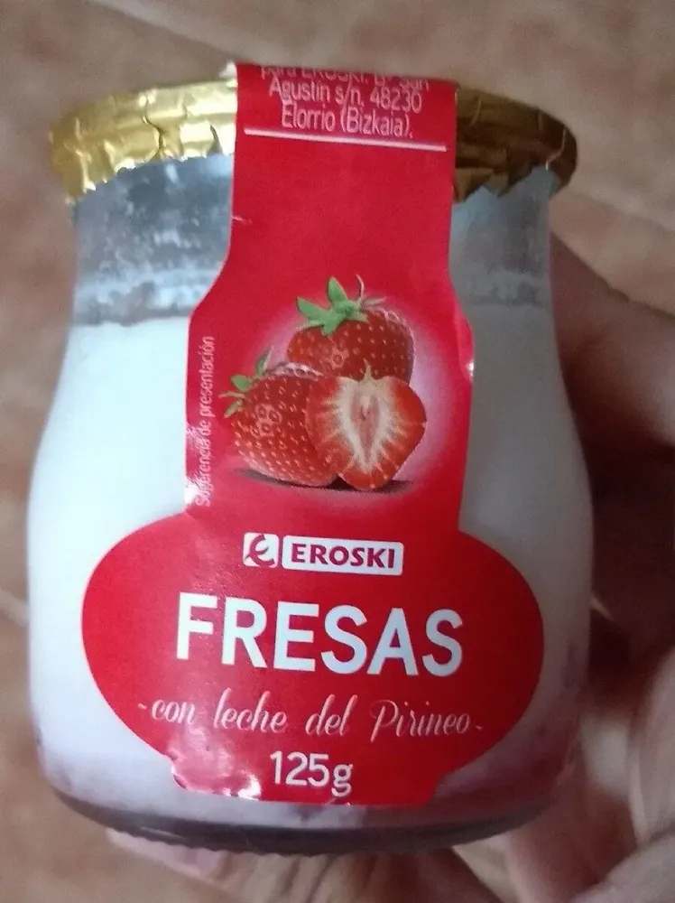 Yogur fresas con leche del Pirineo
