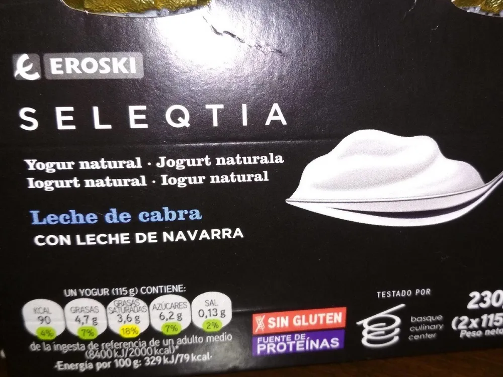 Yogur natural de leche de cabra
