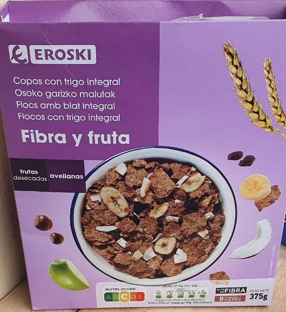 Copos con trigo integral fibra y fruta