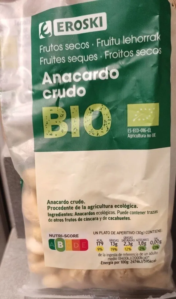 Anacardo crudo