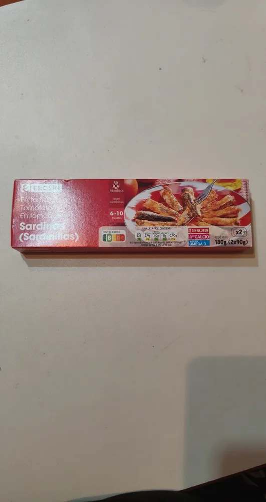 Sardinas en tomate