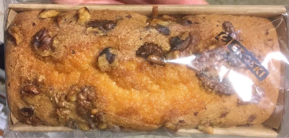 Plum cake nueces
