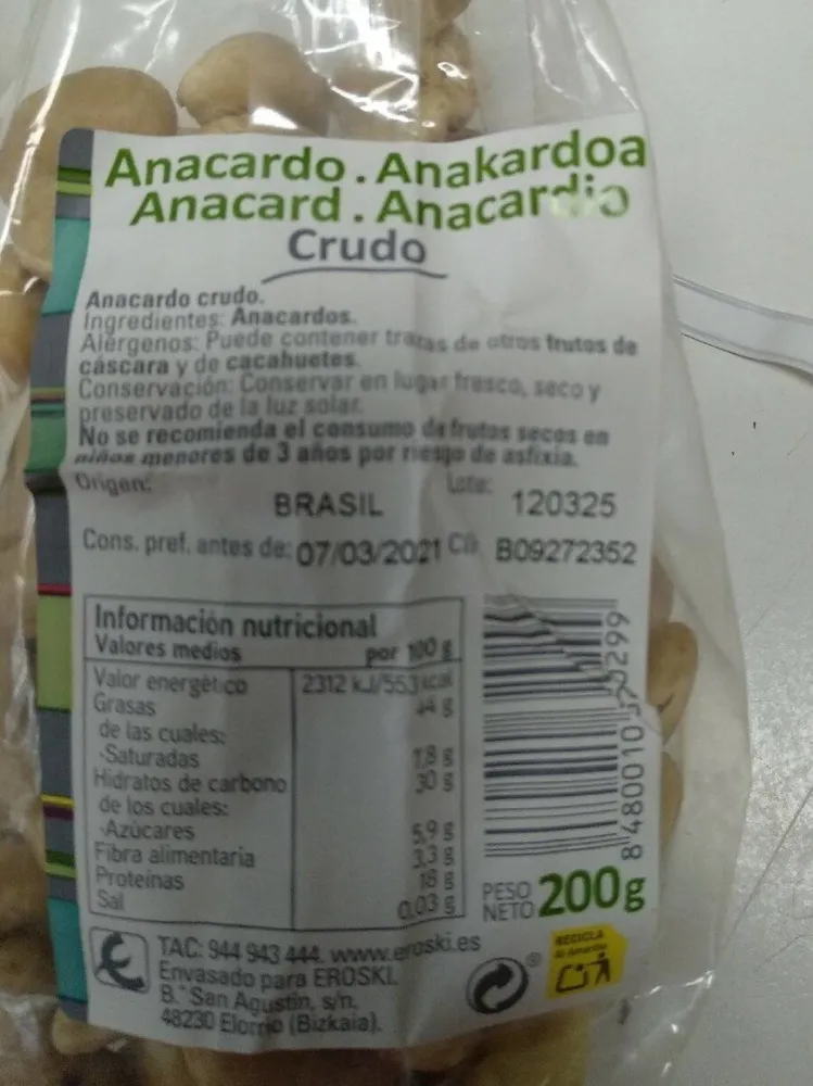 Anacardo crudo