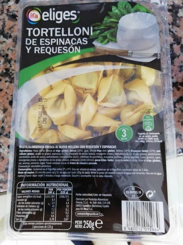 Tortelloni de espinacas y requesón