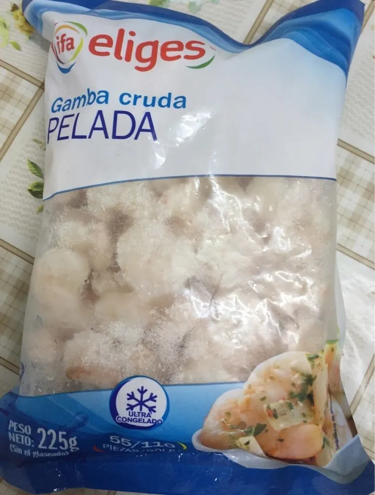Gambas crudas peladas