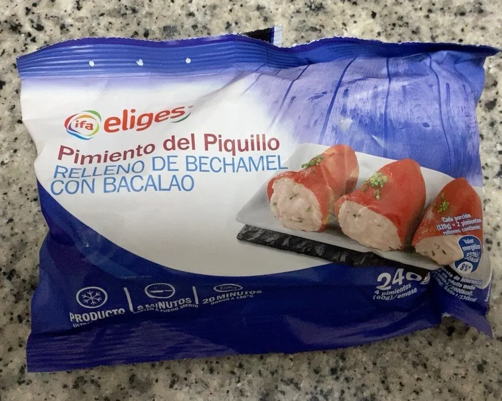 Pimiento del piquillo relleno de bechamel con bacalao