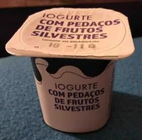 Iogurte com Pedaços de Frutos Silvestres