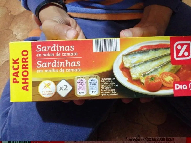 Sardinas en salsa de tomate