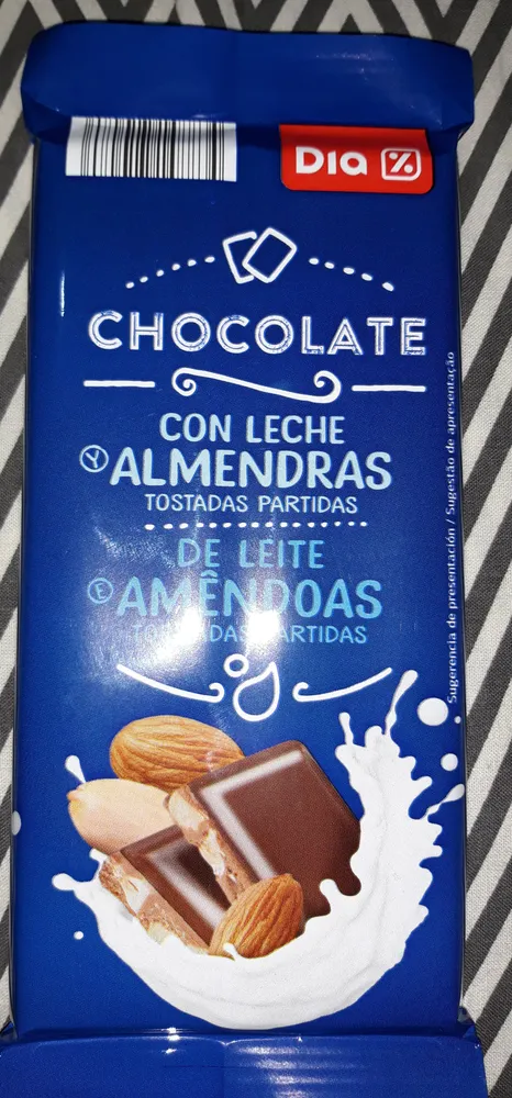 Chocolate de Leite e Amêndoas Tostadas Partidas