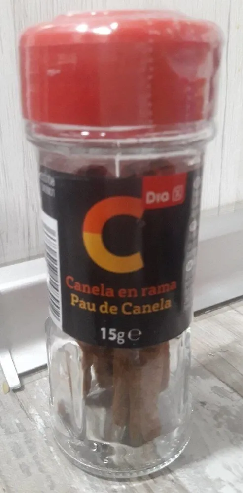 Canela en rama