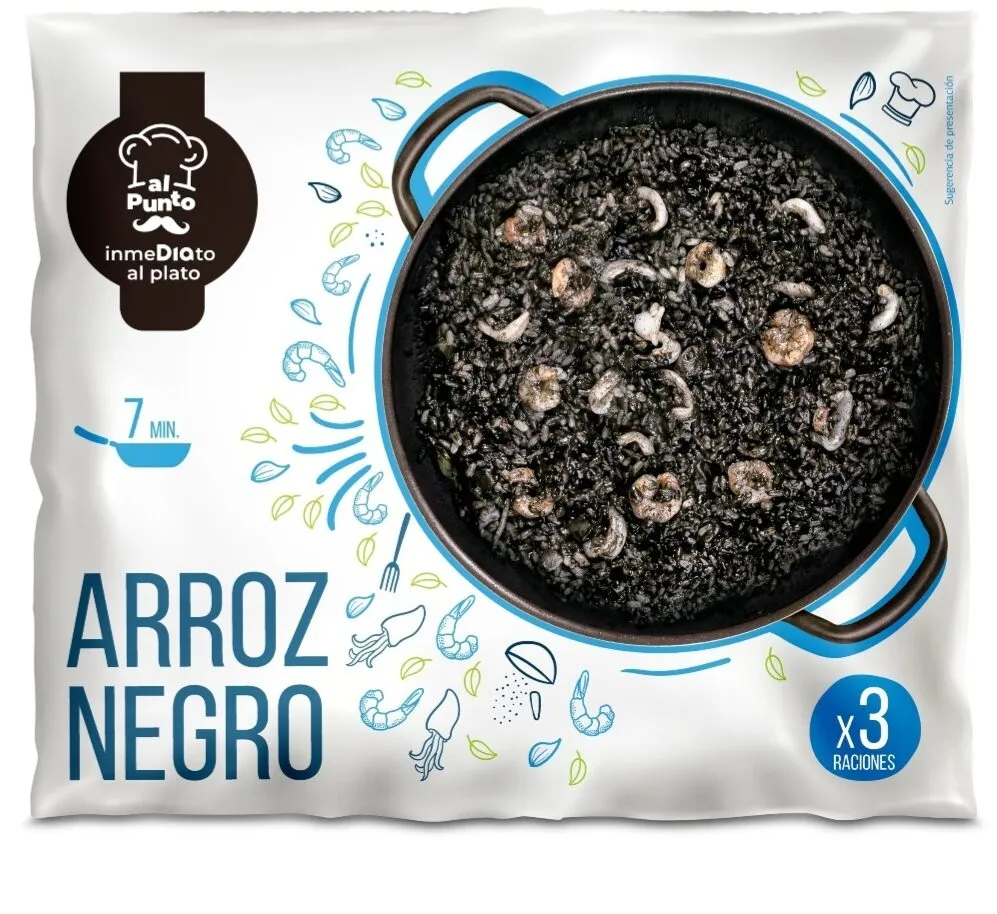 Arroz Negro con calamar y gambas