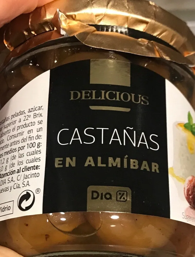 Castañas en almibar