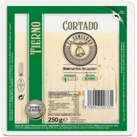 Queso tierno cortado