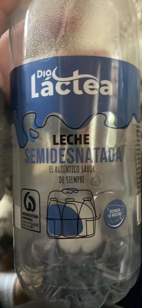 Llet fresca semidesnatada